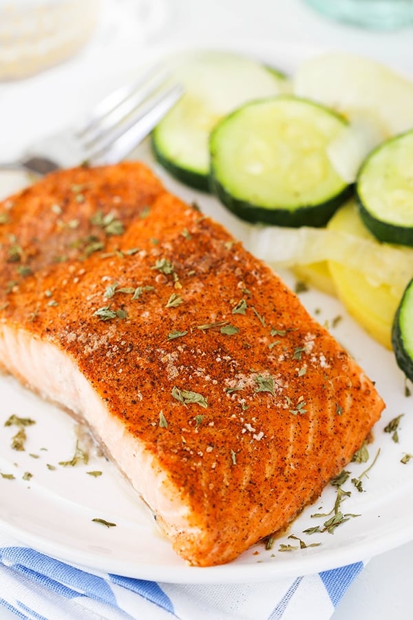 close up image of Easy Creole Salmon on white plate