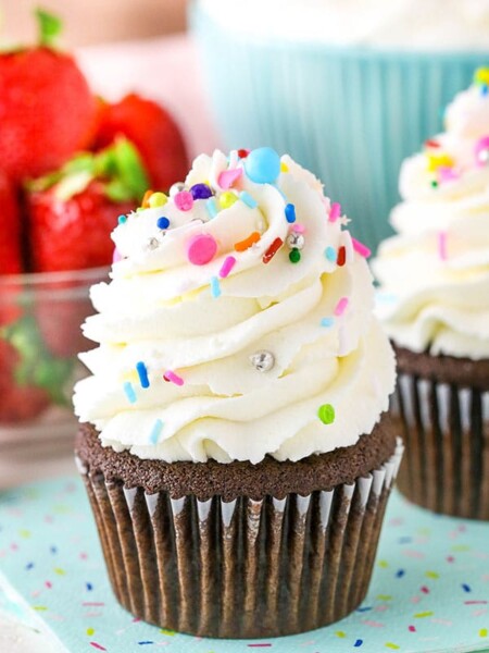 Cupcake with homemade whipped cream