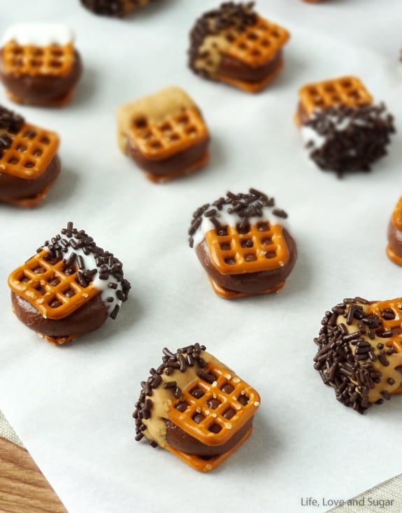 Chocolate Covered Nutella Pretzel Bites