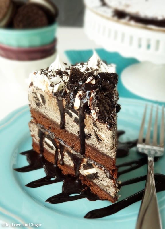 Oreo Cookies and Cream Ice Cream Cake