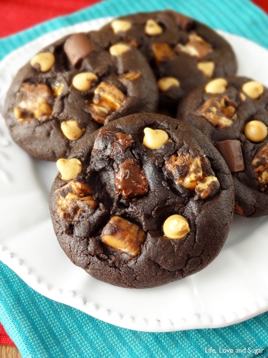 Snickers Chocolate Cookies | Life, Love and Sugar | #fbcookieswap