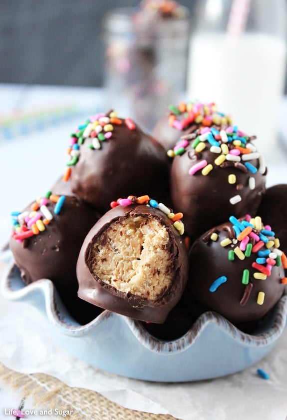 Crispy Peanut Butter Balls