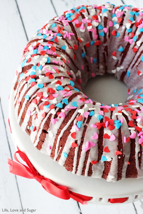 Red Velvet Cheesecake Bundt Cake