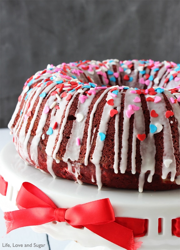 Red Velvet Cheesecake Bundt Cake