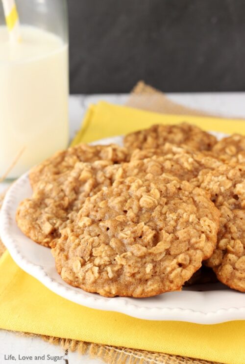 Moist and Chewy Banana Oatmeal Cookies | Healthy Oatmeal Cookies
