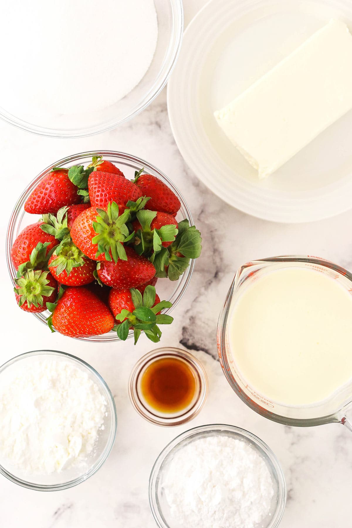 Ingredients for strawberry cream pie