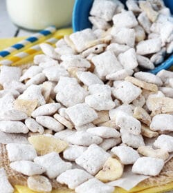 Banana Pudding Puppy Chow