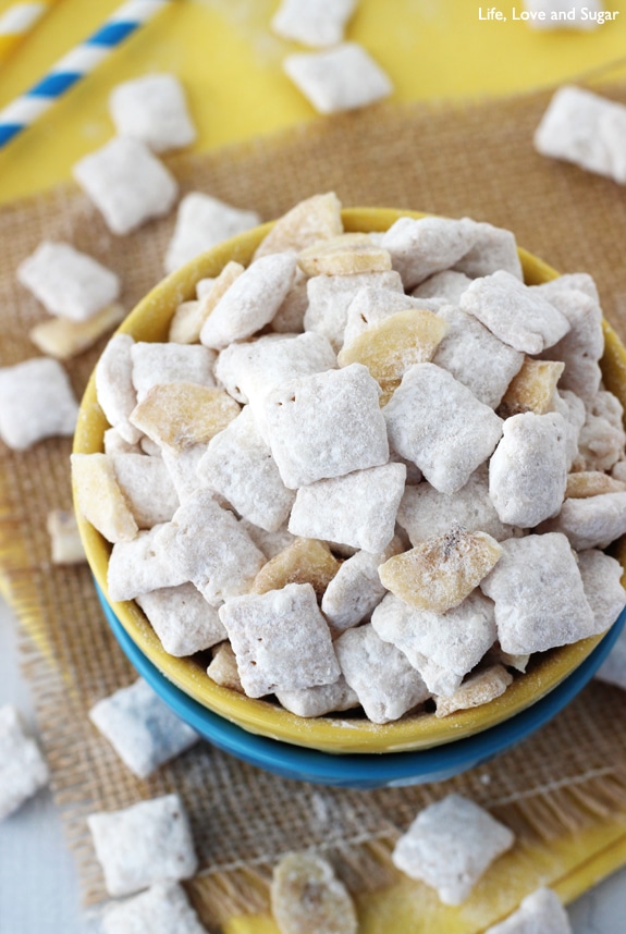 Image of a Bowl of Banana Pudding Puppy Chow From Above