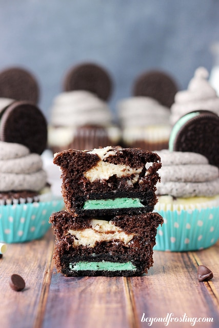 Mint Oreo Cheesecake Cupcakes