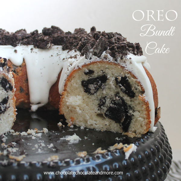 Oreo-Bundt-Cake-from-ChocolateChocolateandmore-78a