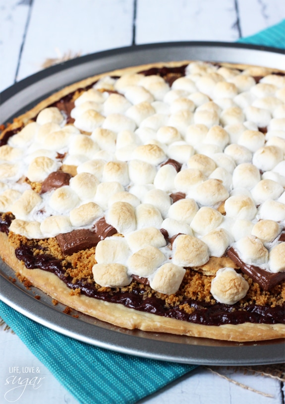 Smores Pizza in a pan