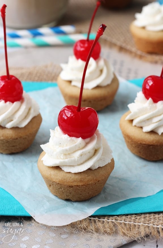 Root Beer Float Cookie Cups