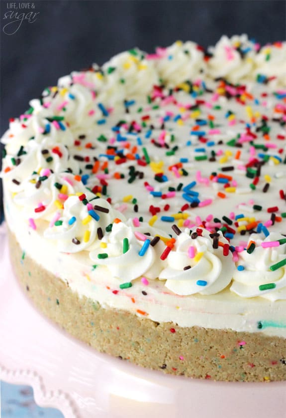 No Bake Funfetti Cheesecake! Golden Birthday Cake Oreo Crust filled with cake batter sprinkle cheesecake! So good!
