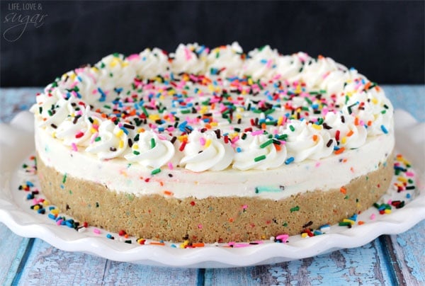 No Bake Funfetti Cheesecake! Golden Birthday Cake Oreo Crust filled with cake batter sprinkle cheesecake! So good!