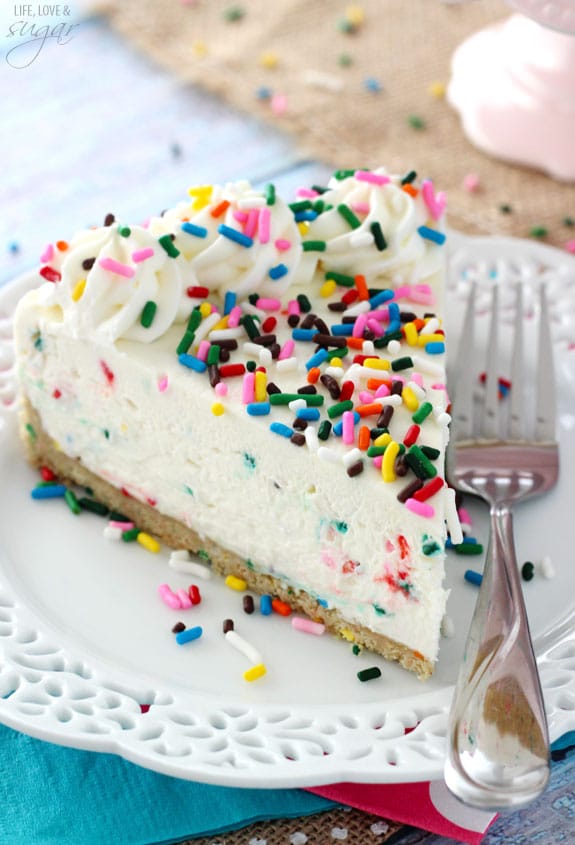 No Bake Funfetti Cheesecake! Golden Birthday Cake Oreo Crust filled with cake batter sprinkle cheesecake! So good!