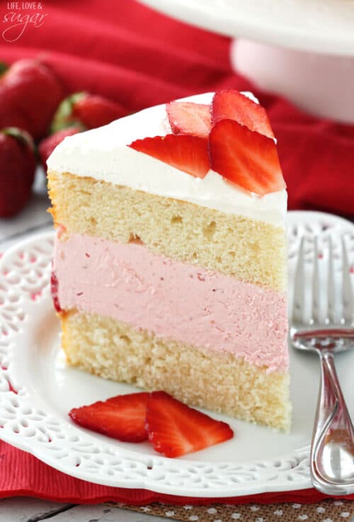Best Strawberry Ice Cream Cake Recipe | Homemade Strawberry Cake