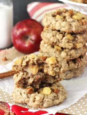 Image of Apple Cinnamon Oatmeal Cookies