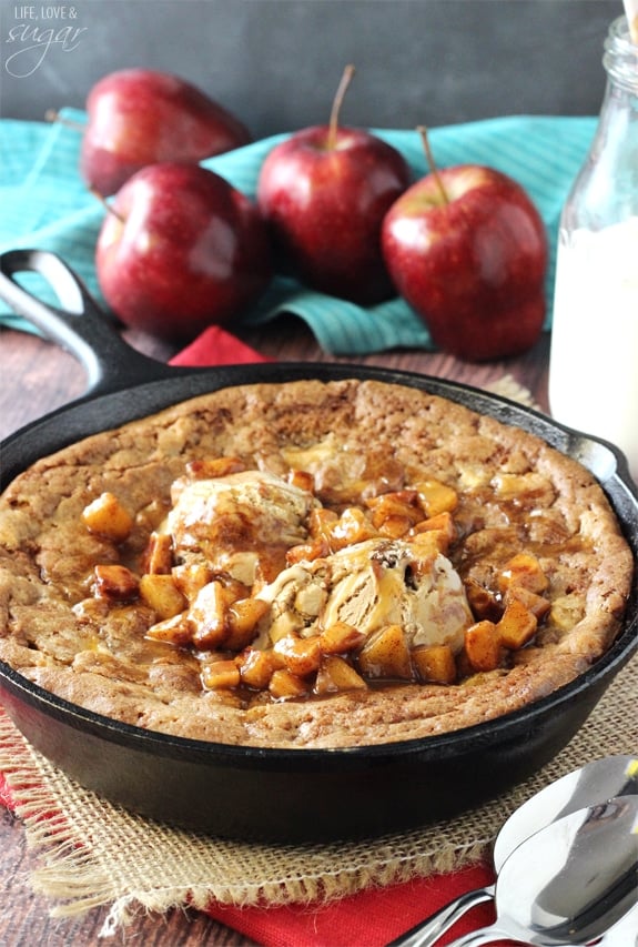 Apple Cinnamon Skillet Blondie with vanilla ice cream