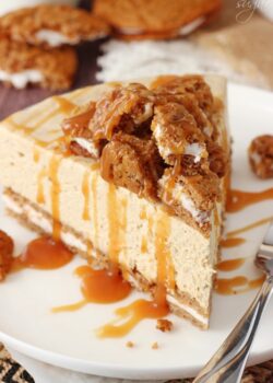 A Slice of No Bake Oatmeal Cream Pie Cheesecake on a plate
