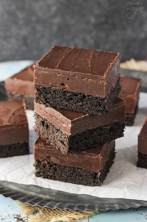 Nutella Fudge Brownies - a dense brownie topped with Nutella fudge and chocolate! SO good!