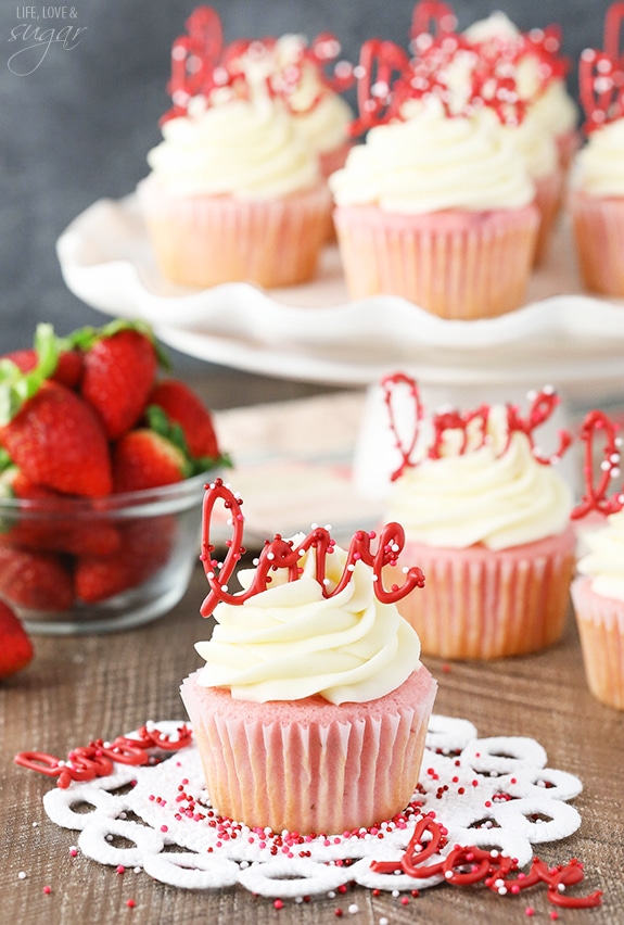 Strawberry Cupcakes with Cream Cheese Frosting - the love toppers make them the perfect treat for Valentine's Day!