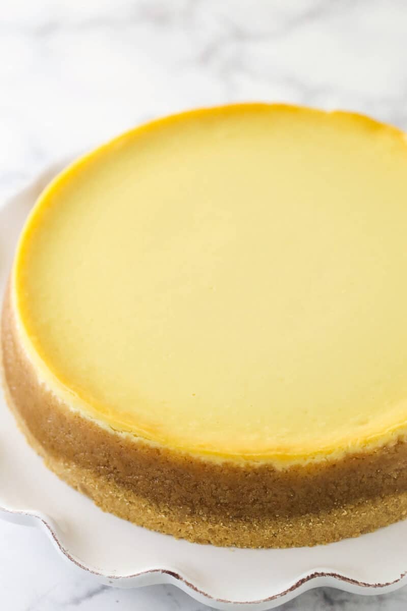 How to Adjust a Cheesecake Recipe From a Nine to 10 Inch Pan