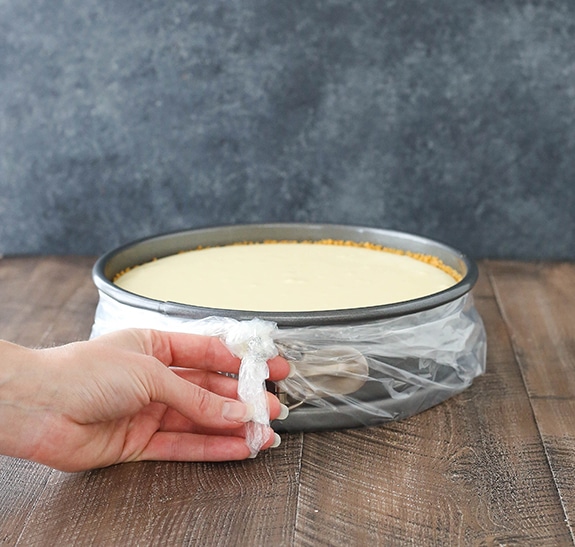 Step 5 - image of tied slow cooker liner on the pan