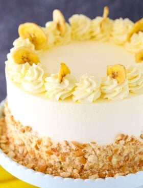 overhead image of Banana Pudding Ice Cream Cake