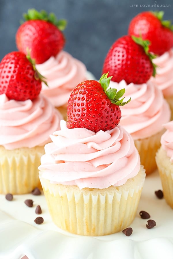 Best Neapolitan Cupcakes