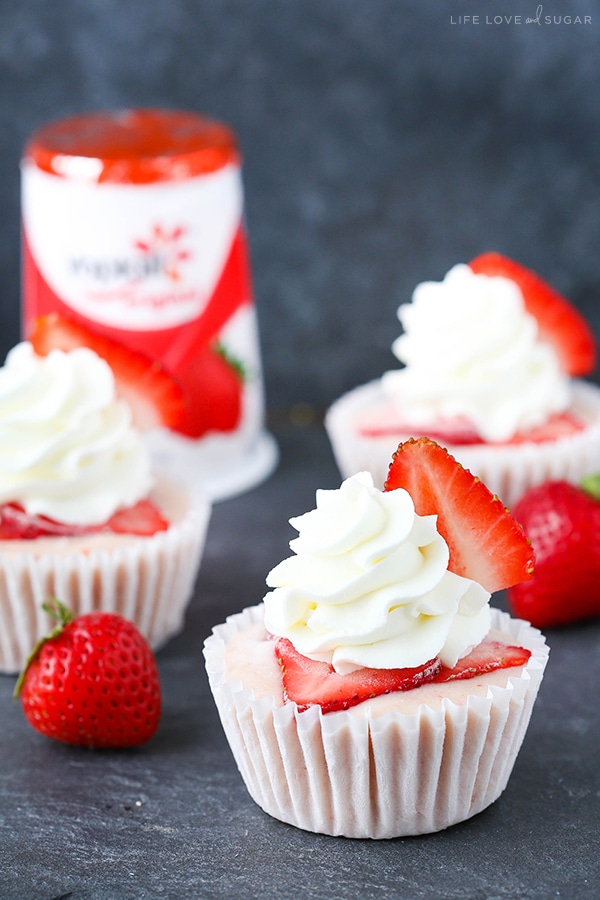 Best Strawberry Banana Frozen Yogurt Cupcakes