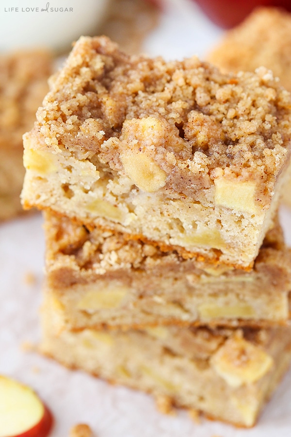 Easy Apple Streusel Bars