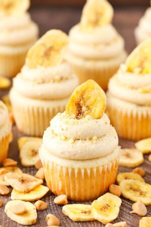 Peanut Butter Banana Cupcake