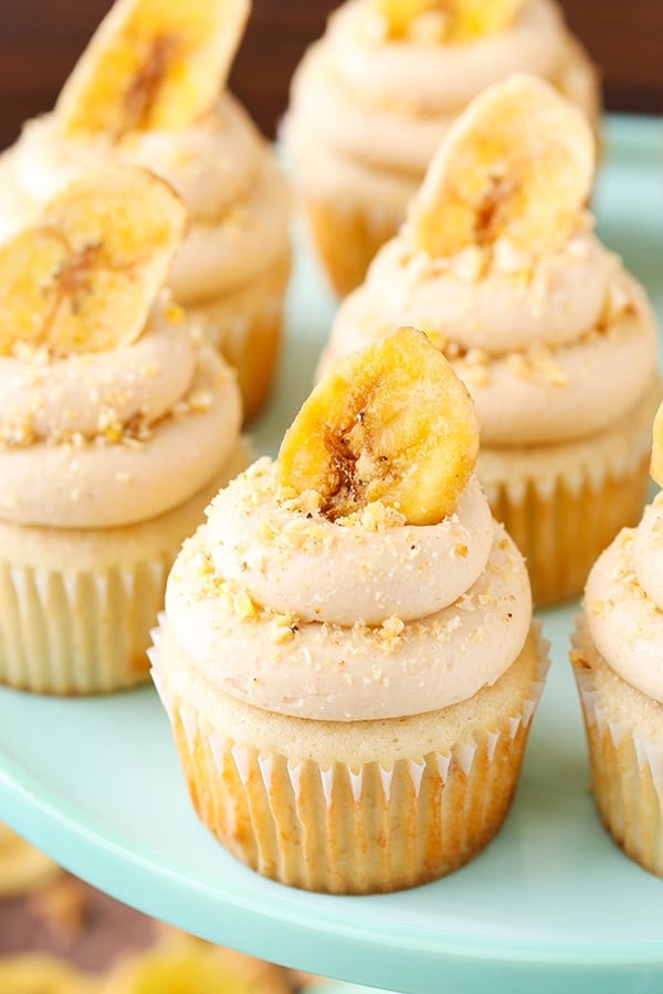 Peanut Butter Banana Cupcakes with peanut butter cream cheese frosting