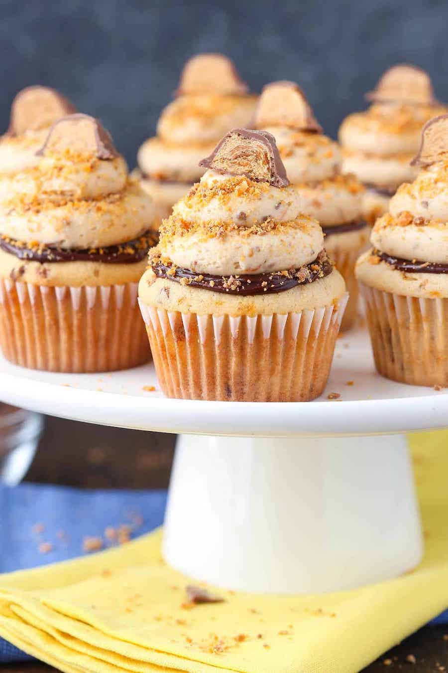 Butterfinger Cupcakes