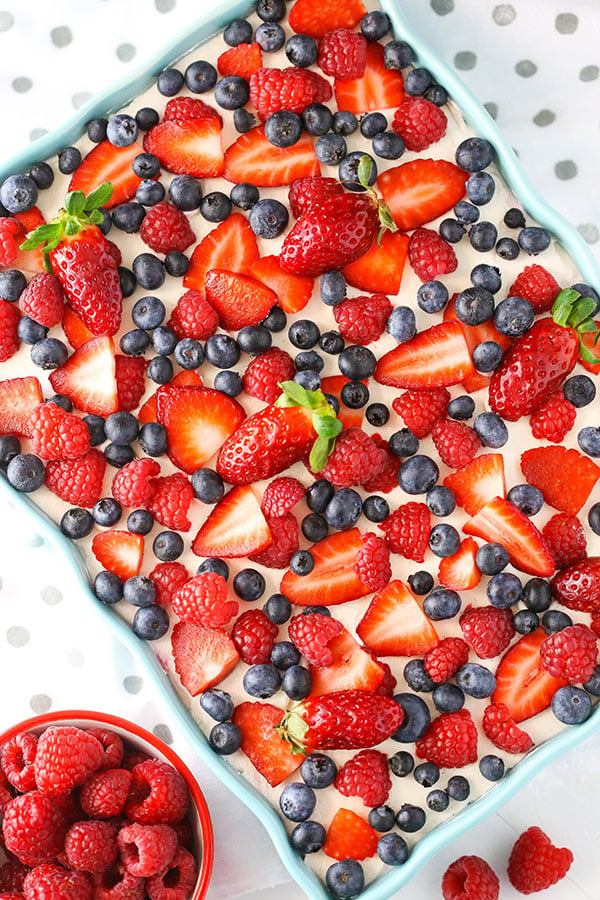 Image of a Berries and Cream Layer Dessert with Dulce de Leche in a Pan from Above