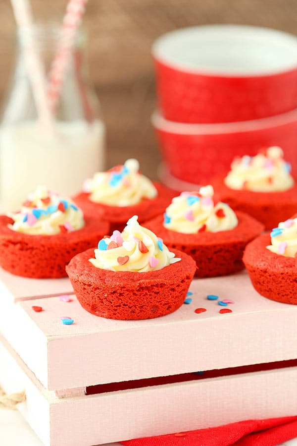 Easy Red Velvet Cheesecake Cookie Recipe