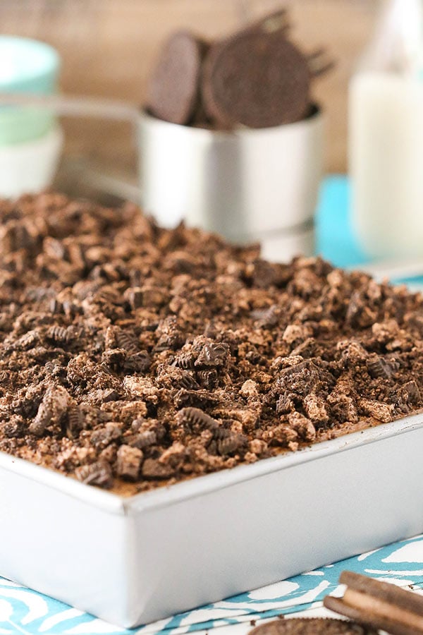 Oreo Chocolate Poke Cake recipe