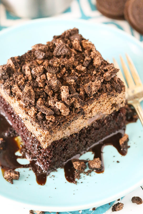 Easy Oreo Chocolate Poke Cake recipe