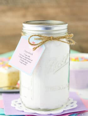 Homemade Vanilla Cake Mix in jar