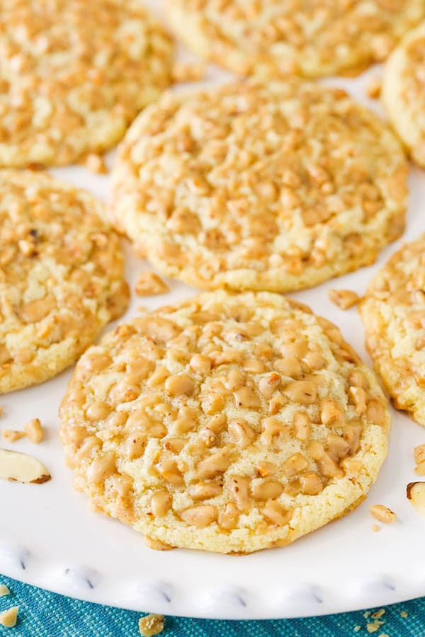 Gluten Free Toffee Almond Cookies - So good you won't even know they're gluten free! Soft and full of flavor!