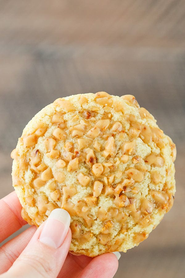 Gluten Free Toffee Almond Cookies - So good you won't even know they're gluten free! Soft and full of flavor!