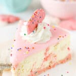 slice of Frosted Animal Cookie Cheesecake