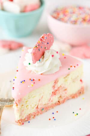 slice of Frosted Animal Cookie Cheesecake