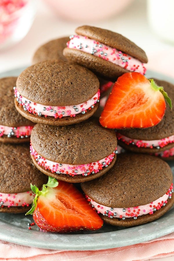 Strawberry Chocolate Cookie Sandwiches recipe