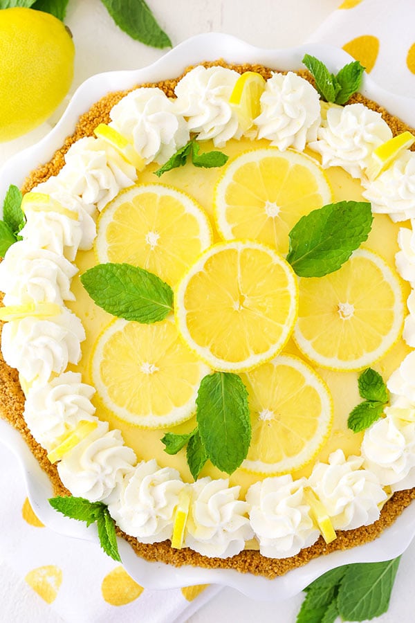Homemade Lemon Mascarpone Cream Pie