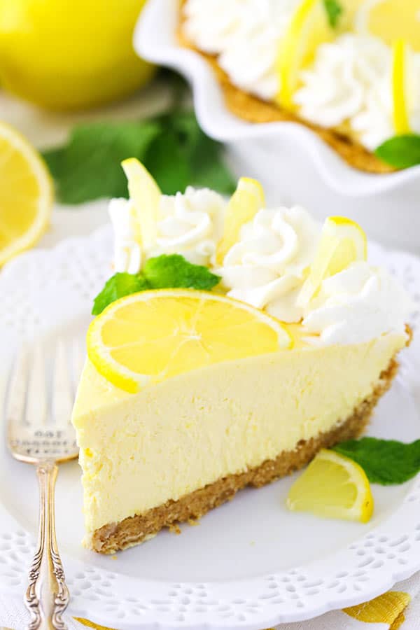 Lemon Mascarpone Cream Pie