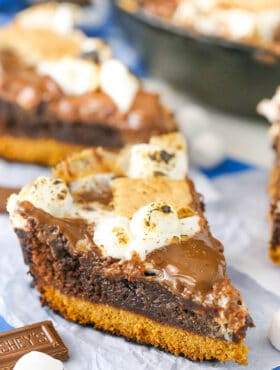 close up image of Smores Skillet Brownie