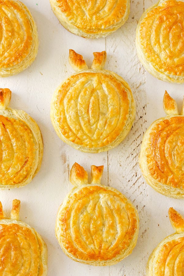 Image of Freshly Baked Pumpkin Spice Pumpkin Pastries