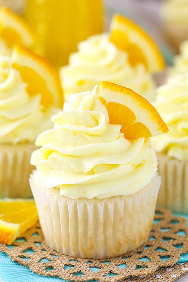 Mimosa Cupcakes - a champagne cupcake with orange frosting! Great for New Years!