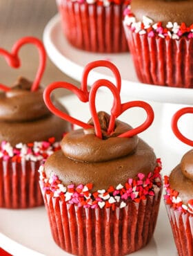 close up Red Velvet Cupcakes with Chocolate Cream Cheese Frosting on cake stand